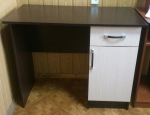 Стол письменный Ронда СТР 1100.1, живое фото